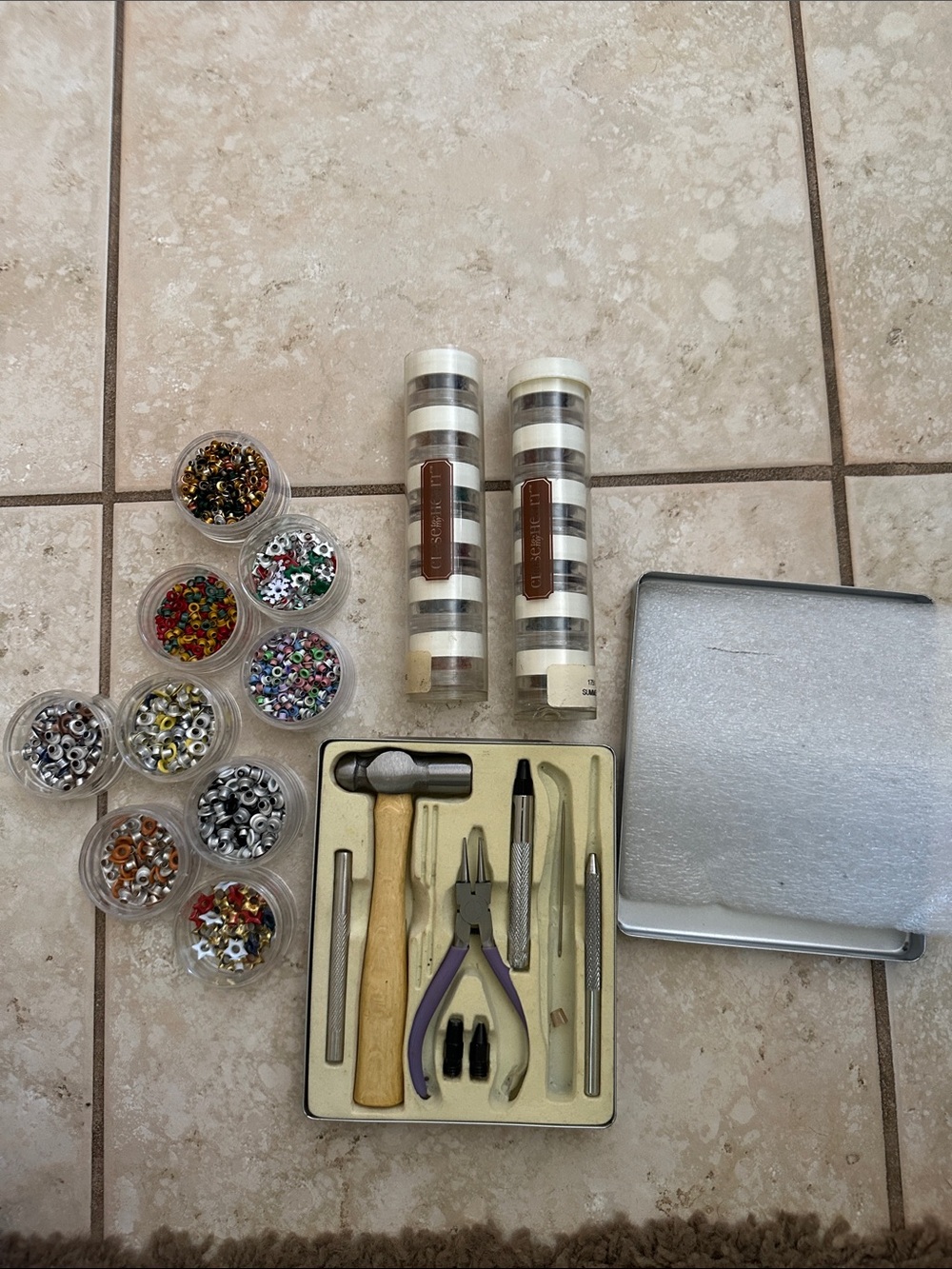 Grommet Craft Setting Tool Kit with lot of brads